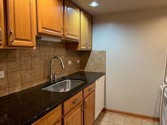 3rd image of 1125 Royal Saint George Dr APT 102