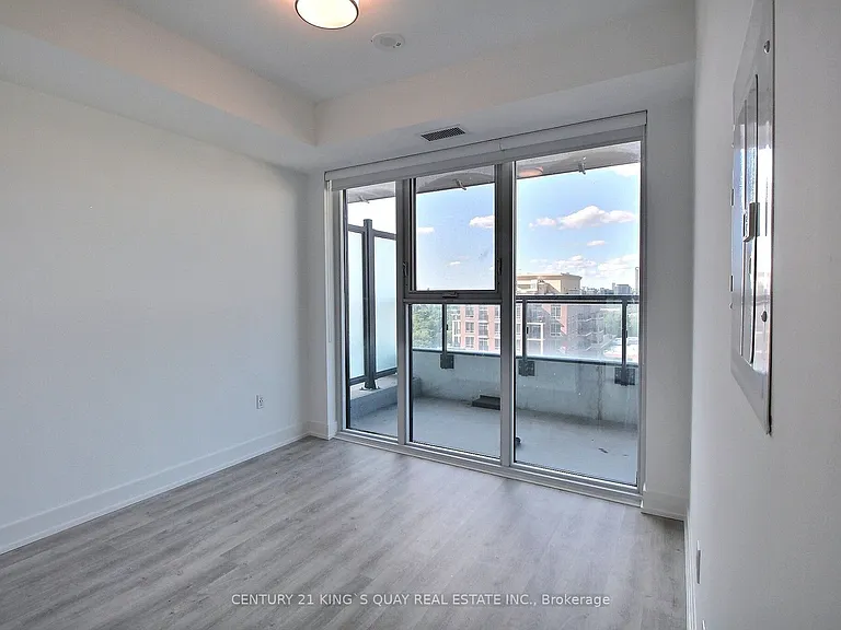 20 Inn On The Park Dr #1730 — Photo 9