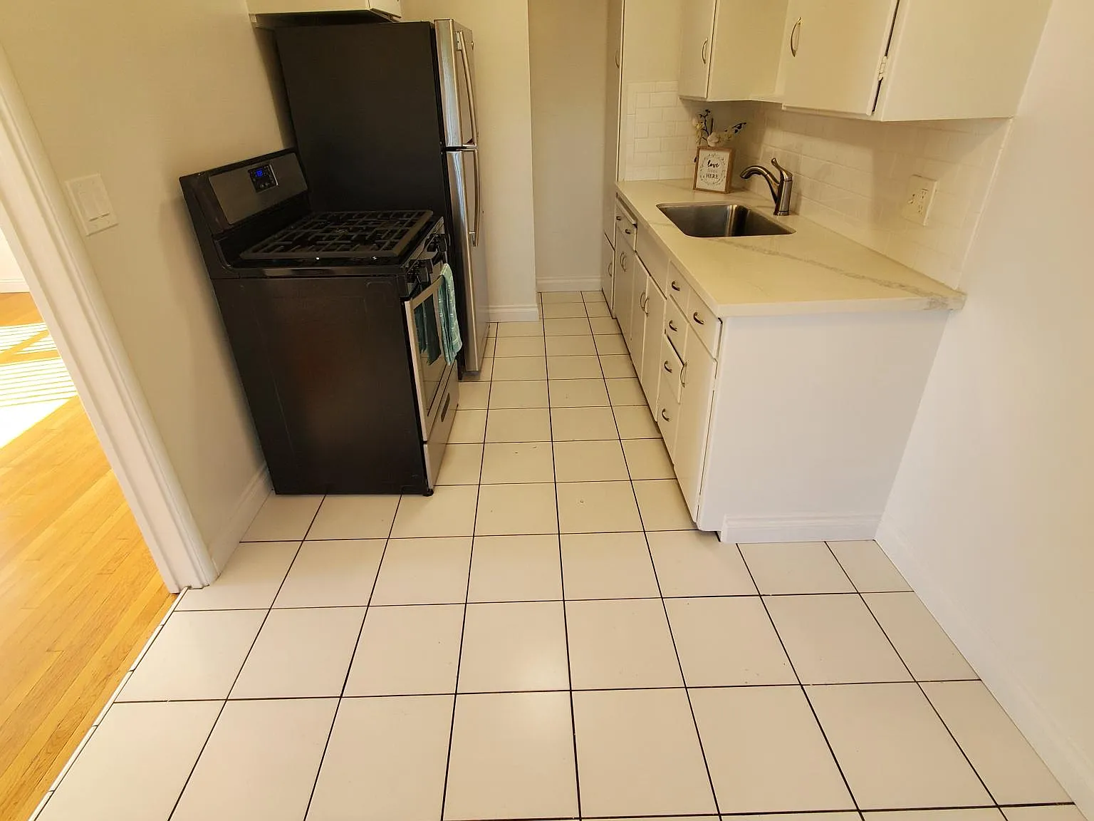 1 bed, $2,195 — Photo 4
