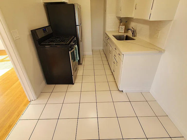 1753 E Ocean Blvd #7 — Photo 12