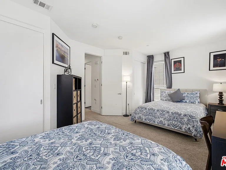 5911 Saturn St — Photo 27