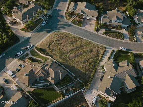 4th image of Shasta Dr