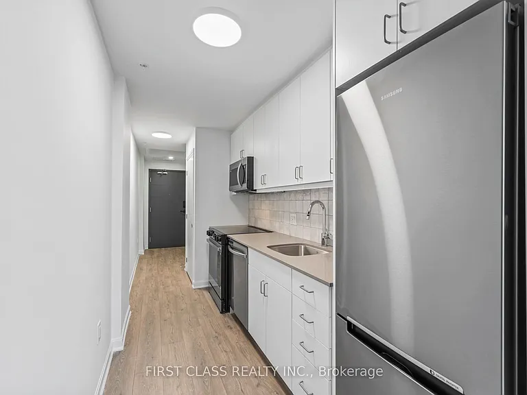 223 Princess St #403 — Photo 6