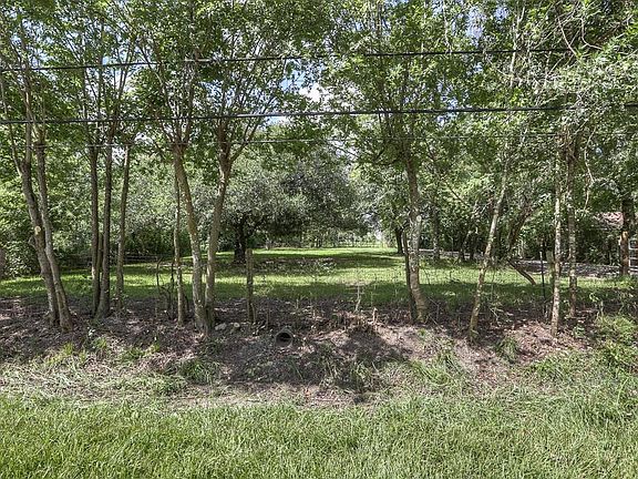 3rd image of 17304 County Road 125