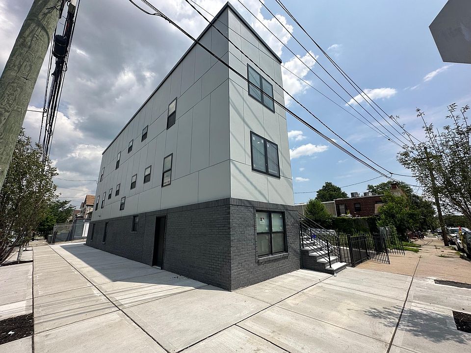 1st image of 70 19th Ave #1