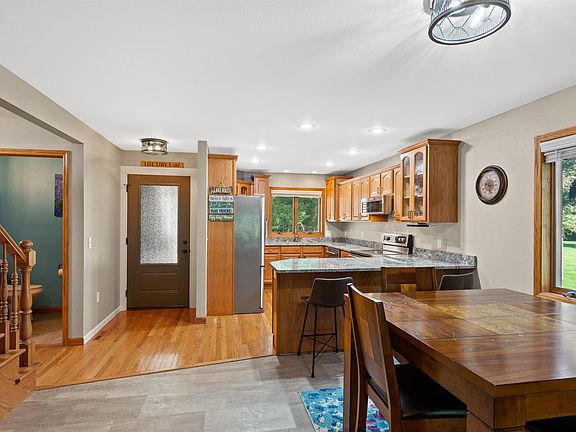 5th image of 1711 Archer Ln Unit 15