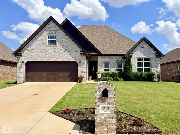2504 Eden Hills Ln, Jonesboro, AR 72405