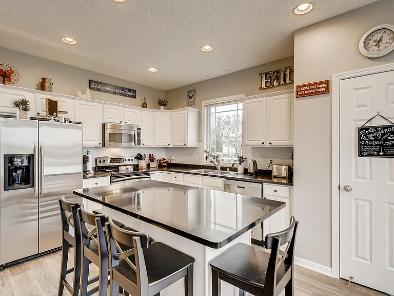 5038 Archer Ln — Photo 11