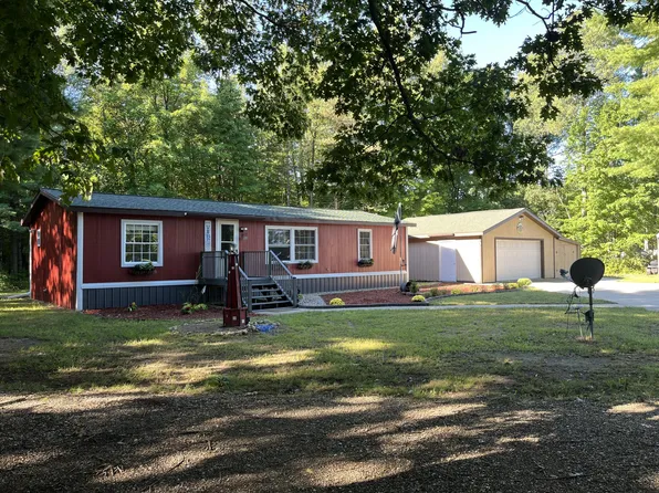 17523 W Monroe Rd, Morley, MI 49336