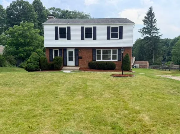 1216 Rolling Meadow Rd, Pittsburgh, PA 15241