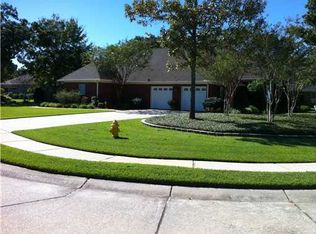 445 Carmargue Ln, Biloxi, MS 39531