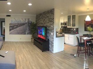 2454 W Bayshore Rd APT 5, Palo Alto, CA 94303