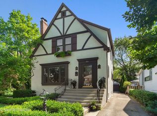 931 Peale Ave, Park Ridge, IL 60068