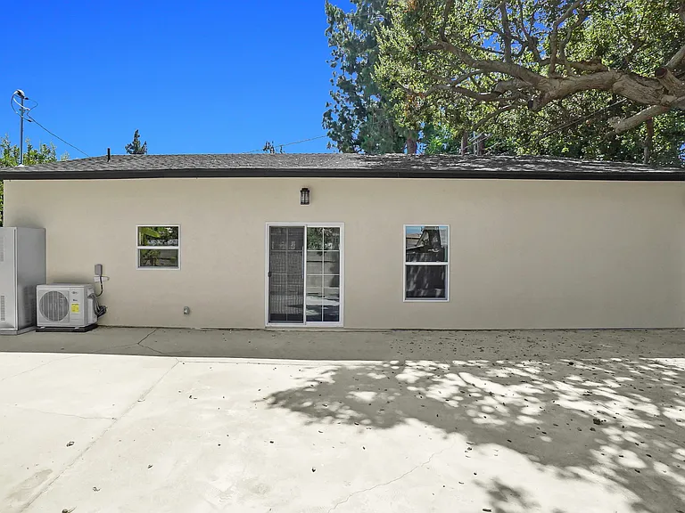 1223 S Santa Anita Ave — Photo 20