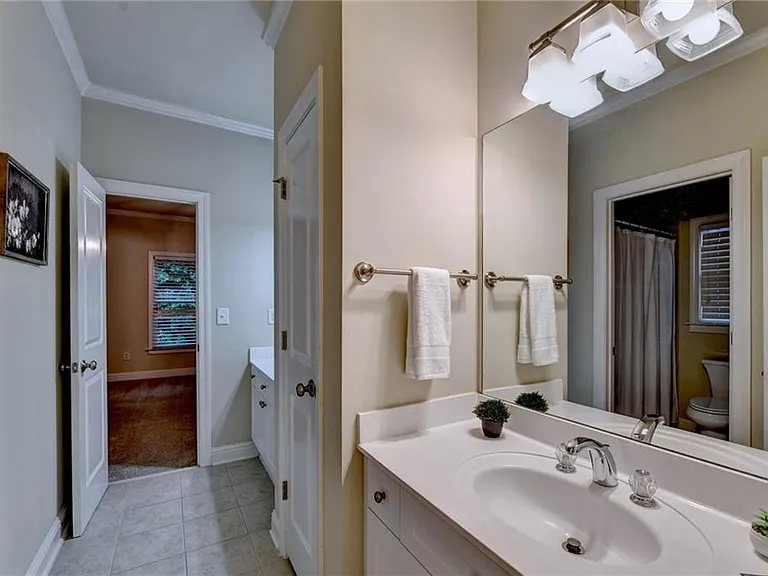 9848 Talisman Dr — Photo 62