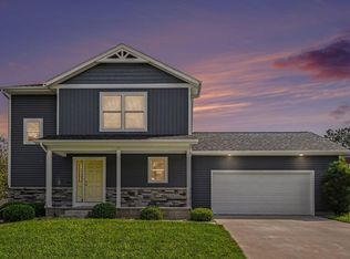 460 Hillcrest Dr, Goshen, IN 46528
