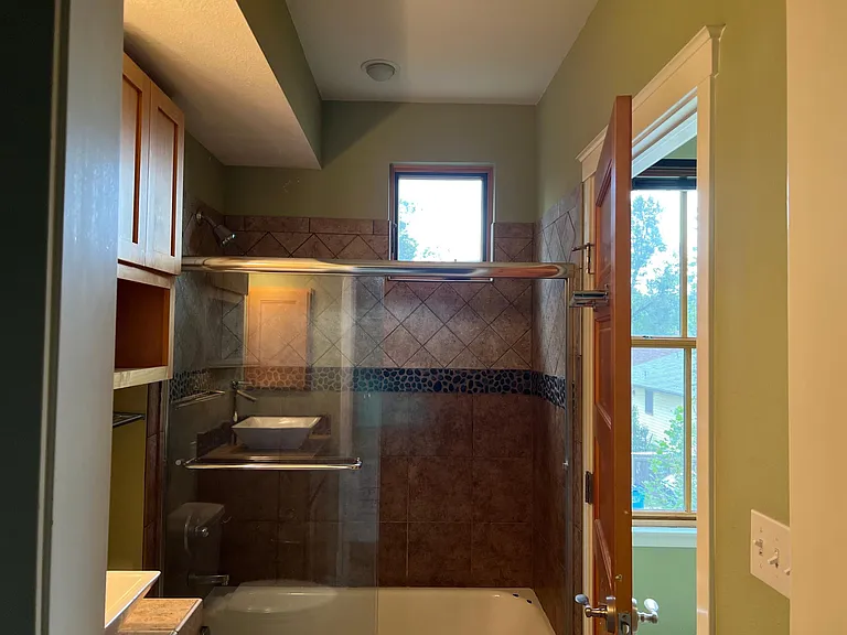 325 Cherry St #208 — Photo 20