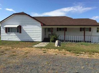 608 E 1st St, Merrill, OR 97633