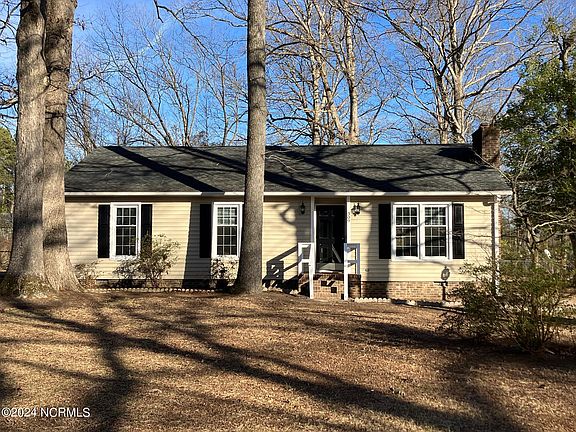 3rd image of 309 Oak Forest Drive NW