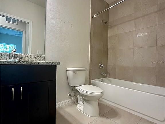 4th image of 5750 Desert Rose Pl