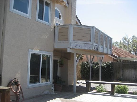 4th image of 51 Brighton Dr