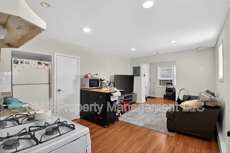 1 bed, 1.0 bath, 515 sqft, $1,450 — Photo 4