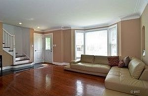 2nd image of 7255 N Kilpatrick Ave