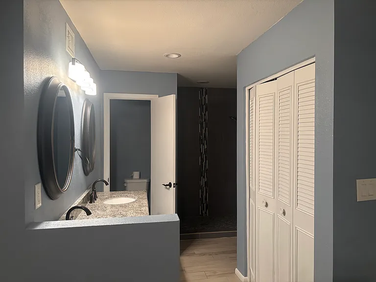 4612 W Augusta Ave — Photo 8