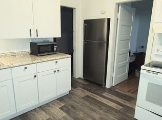 217 4th St, Hoquiam, WA 98550