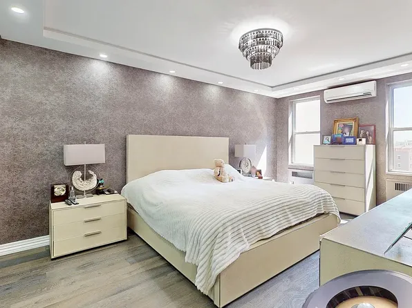 10 Avenue P image 20 of 34