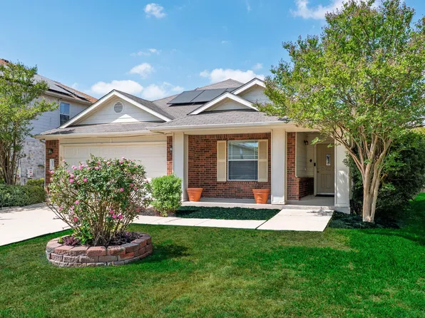 110 S Creek Bend Dr, Hutto, TX 78634