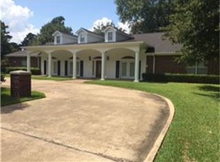1715 16th St, Huntsville, TX 77340