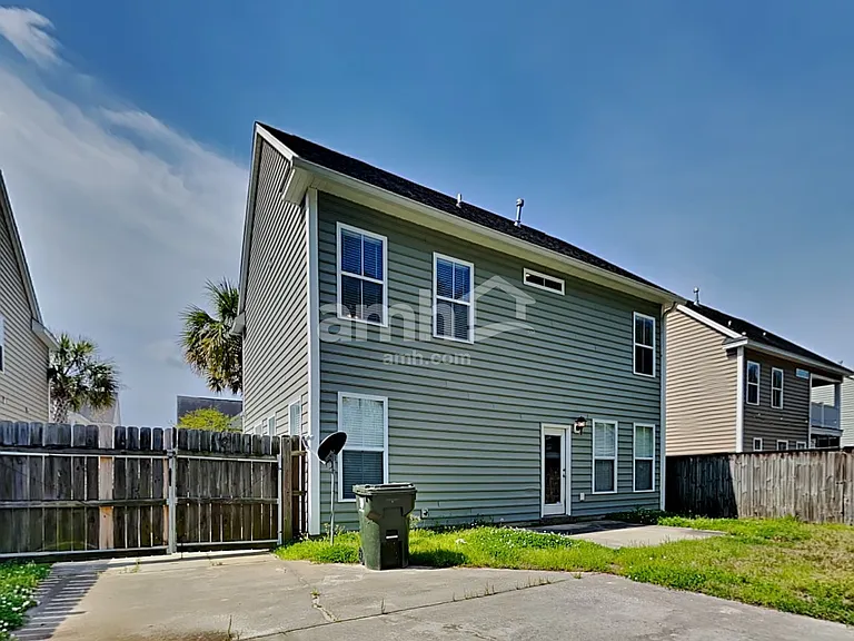 232 Cameron St — Photo 26