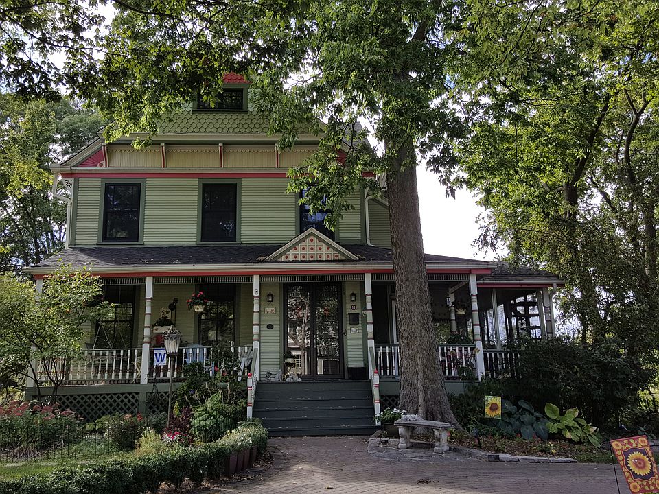 1st image of 14 S Park Ave