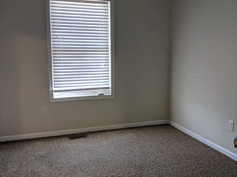 6 Cedar Point Ln — Photo 14