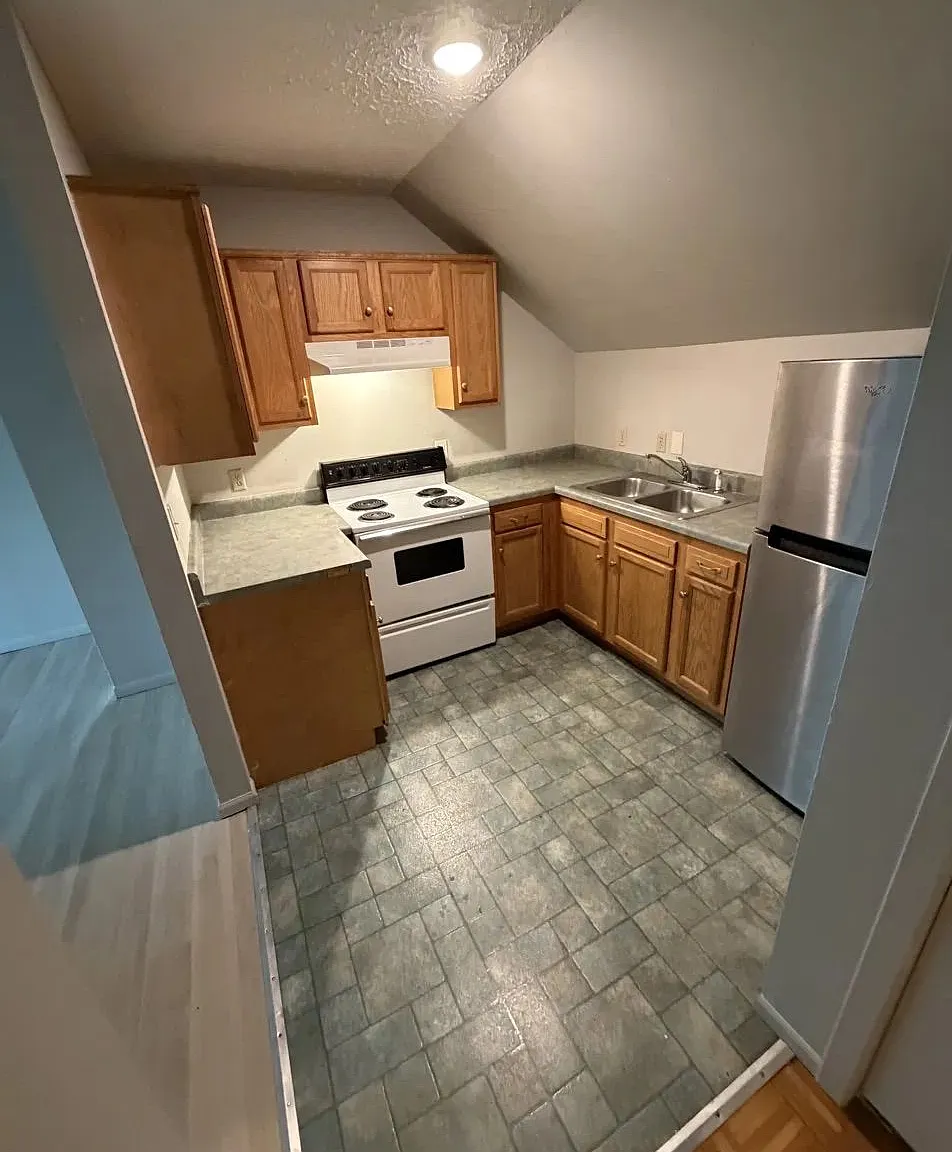 1 bed, 1.0 bath, $625 — Photo 4