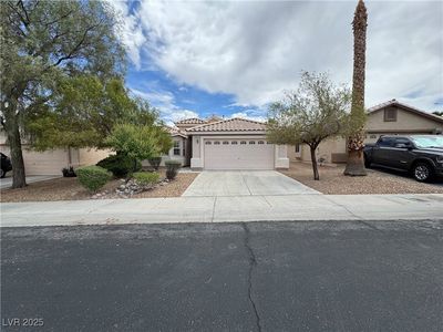 2271 Smokey Sky Dr, Henderson, NV, 89052