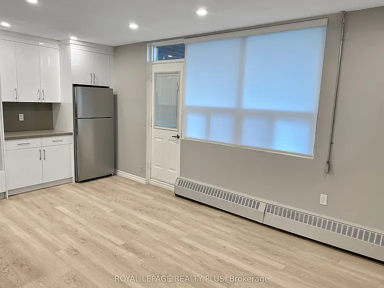 3065 Queen Frederica Dr #402 — Photo 8