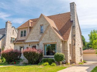 2832 N 68th St, Milwaukee, WI 53210