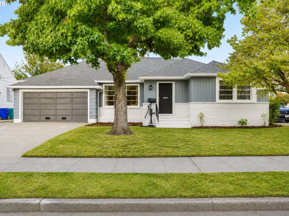 7430 N Hurst Ave, Portland, OR 97203