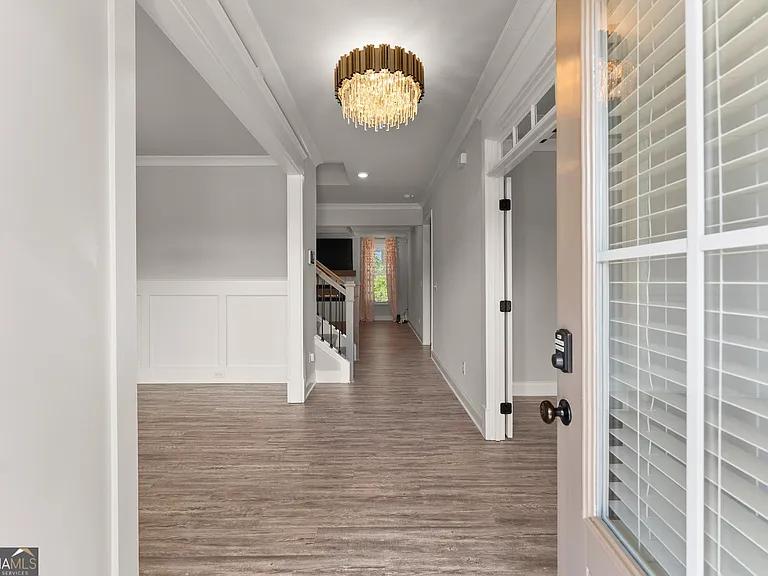 4656 Silver Oak Dr SW — Photo 2