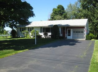 12 Hoefer St, Latham, NY 12110