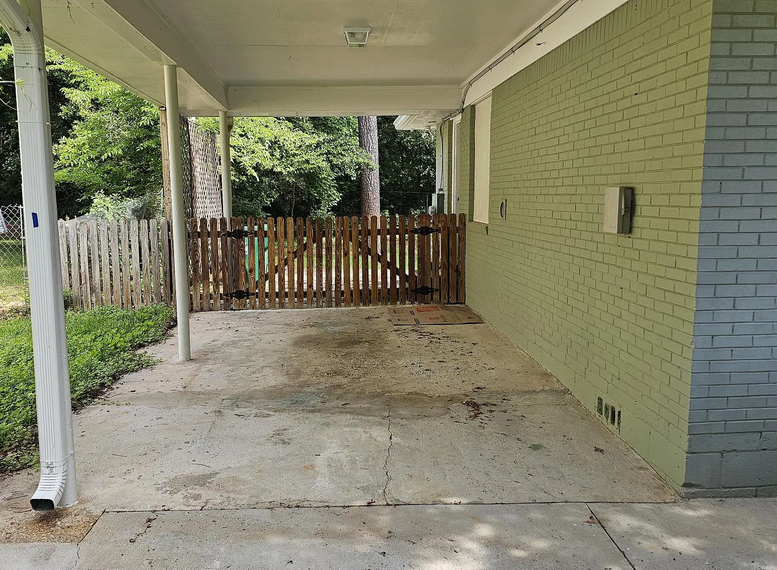 1100 Willivee Drive - 1 — Photo 2