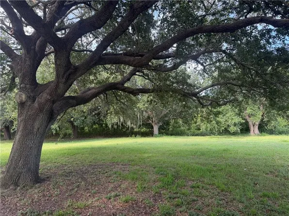 37602 Highway 23, Buras, LA 70041