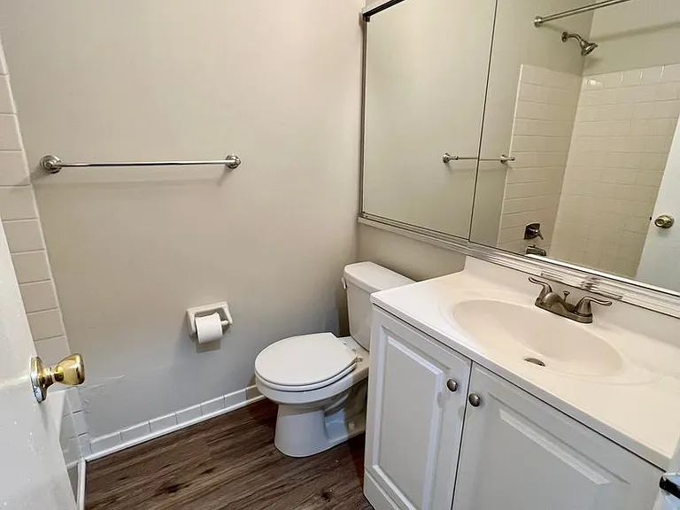 2115 Arch St #B — Photo 16