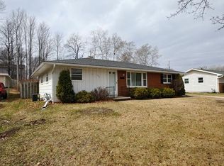 1340 Brocoin Way, Green Bay, WI 54304