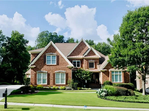 2201 Hunters Green Dr, Lawrenceville, GA 30043
