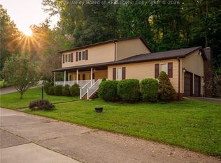 113 Majestic Dr, Charleston, WV 25313