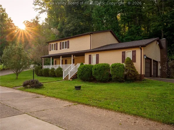 113 Majestic Dr, Charleston, WV 25313