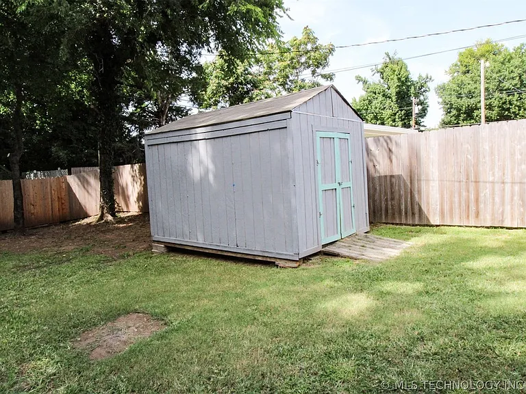 5510 S Owasso Ave — Photo 16